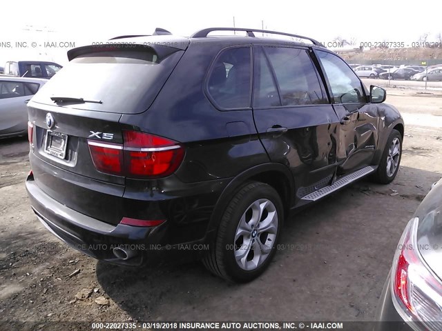 5UXZW0C54CL667569 - 2012 BMW X5 XDRIVE35D BLACK photo 4