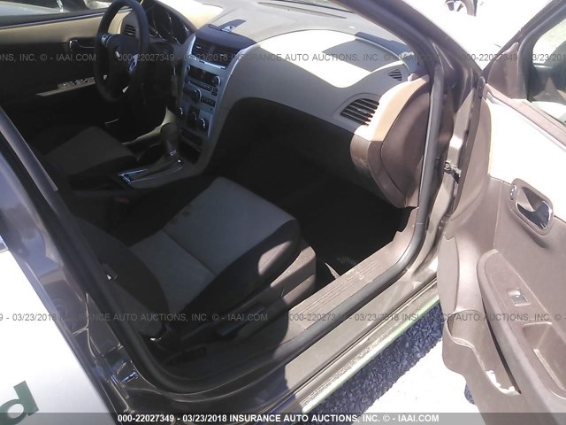 1G1ZB5E02CF324438 - 2012 CHEVROLET MALIBU LS 白色 照片 5