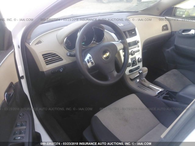 1G1ZB5EB3AF231460 - 2010 CHEVROLET MALIBU LS 白色 照片 5