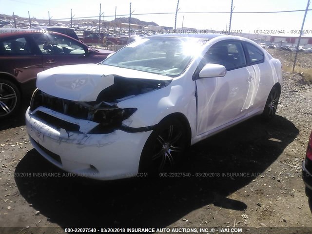 JTKDE177750020144 - 2005 TOYOTA SCION TC 白色 照片 2