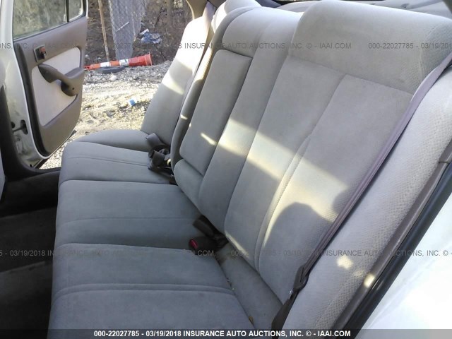 4T1BG12K5TU951439 - 1996 TOYOTA CAMRY DX/LE/XLE WHITE photo 8