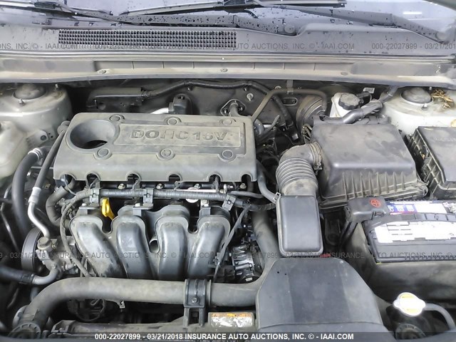 KNAFG529X97273382 - 2009 KIA RONDO LX/EX GRAY photo 10