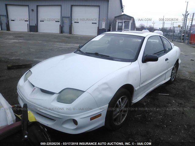 1G2JB1242Y7272318 - 2000 PONTIAC SUNFIRE SE WHITE photo 2