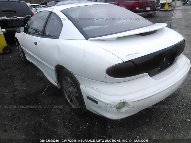 1G2JB1242Y7272318 - 2000 PONTIAC SUNFIRE SE WHITE photo 3