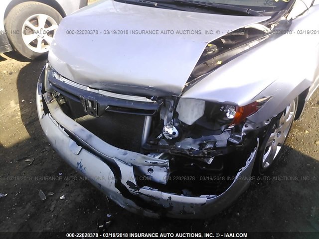 2HGFG12638H516343 - 2008 HONDA CIVIC LX SILVER photo 6