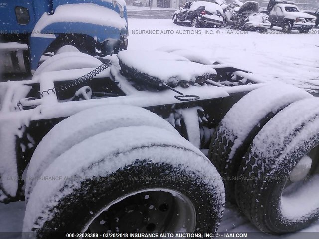 1FUYSSZB8WL888686 - 1998 FREIGHTLINER CENTURY CLASSIC FLC120 GREEN photo 7