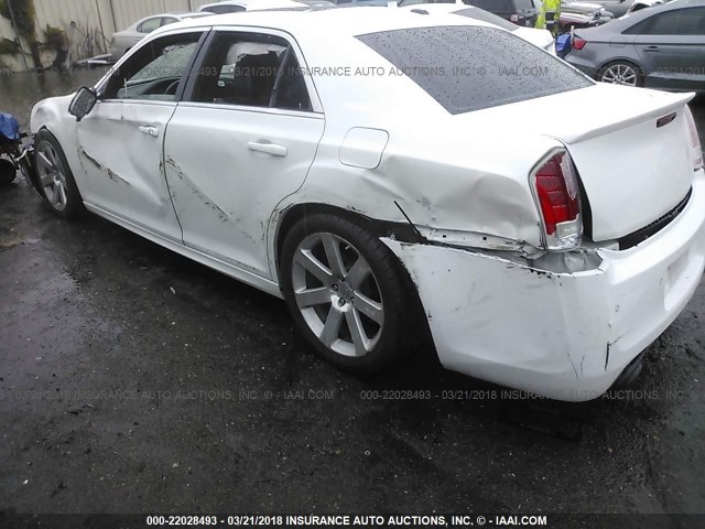 2C3CCAFJ0CH801543 - 2012 CHRYSLER 300 SRT-8 WHITE photo 6