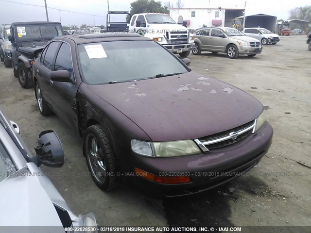 JN1CA21D8VT825140 - 1997 NISSAN MAXIMA GLE/GXE/SE PURPLE photo 1