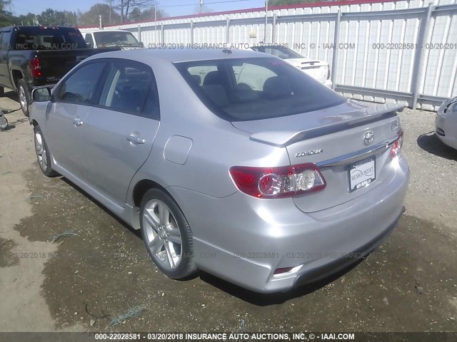 5YFBU4EE9DP104197 - 2013 TOYOTA COROLLA S/LE SILVER photo 3