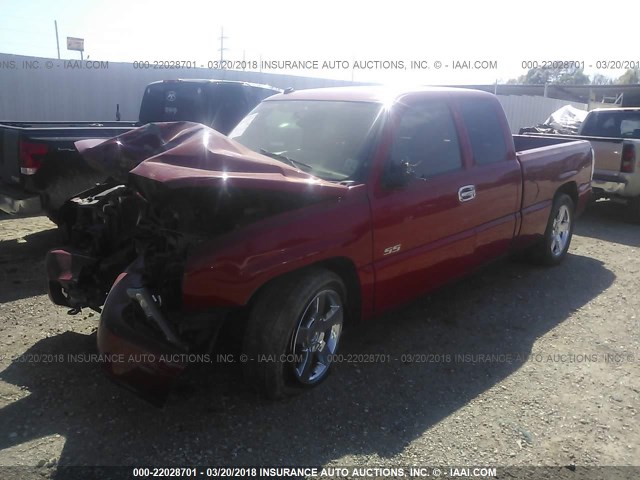 2GCEC19N351302296 - 2005 CHEVROLET SILVERADO C1500 RED photo 2