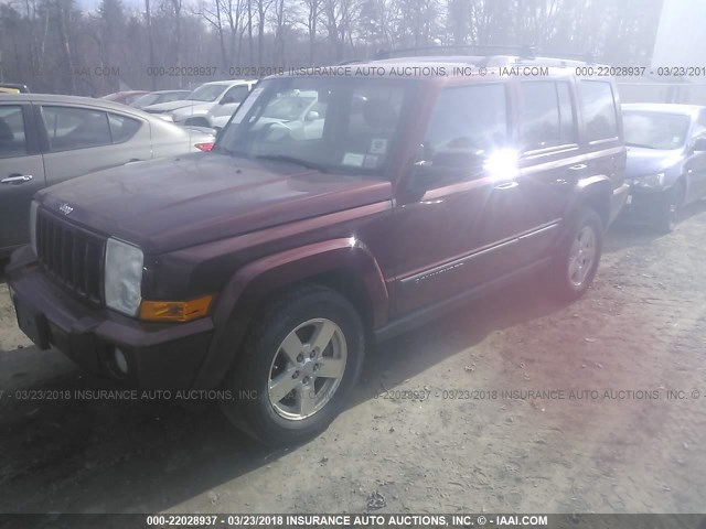 1J8HG48K66C369375 - 2006 JEEP COMMANDER RED photo 2