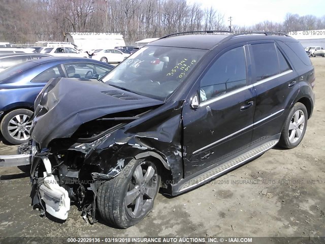 4JGBB8GB6BA685994 - 2011 MERCEDES-BENZ ML 350 4MATIC BLACK photo 2