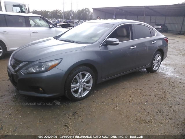 1N4BL3AP1GC113662 - 2016 NISSAN ALTIMA 3.5SL/3.5 SR GRAY photo 2