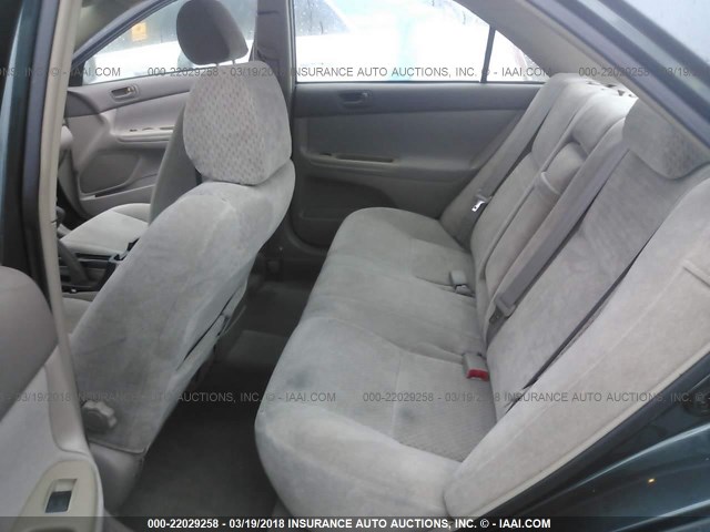 4T1BE32K02U565897 - 2002 TOYOTA CAMRY LE/XLE/SE მწვანე ფოტო 8