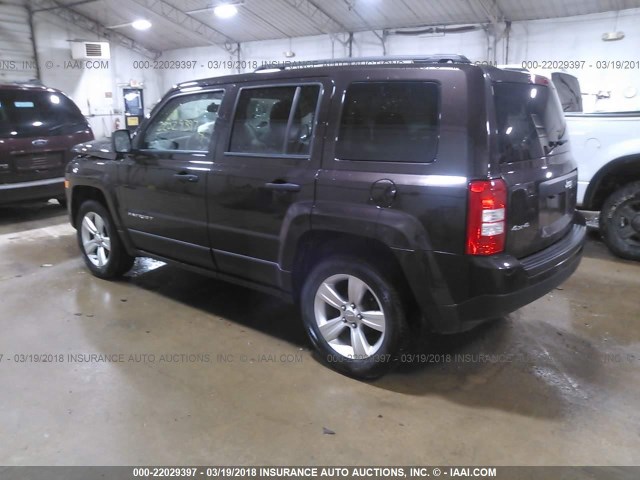 1C4NJRBBXED626726 - 2014 JEEP PATRIOT SPORT BROWN photo 3