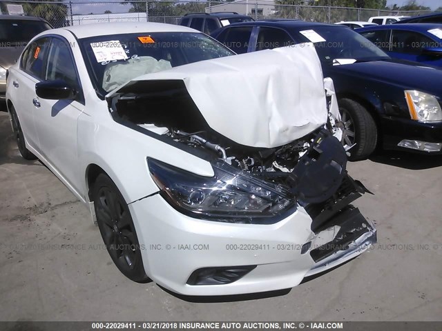 1N4AL3AP0HC279510 - 2017 NISSAN ALTIMA 2.5/S/SV/SL/SR WHITE photo 6