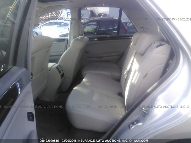 4JGBB8GB7BA703029 - 2011 MERCEDES-BENZ ML 350 4MATIC SILVER photo 8
