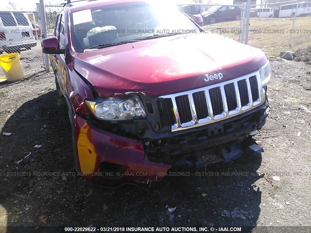 1J4RR4GG8BC506890 - 2011 JEEP GRAND CHEROKEE LAREDO RED photo 6