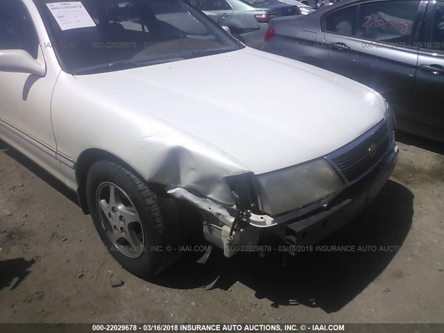 4T1BF18B6WU250908 - 1998 TOYOTA AVALON XL/XLS WHITE photo 6