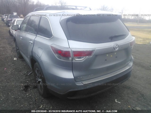 5TDJKRFH3GS500192 - 2016 TOYOTA HIGHLANDER XLE ნაცრისფერი ფოტო 3