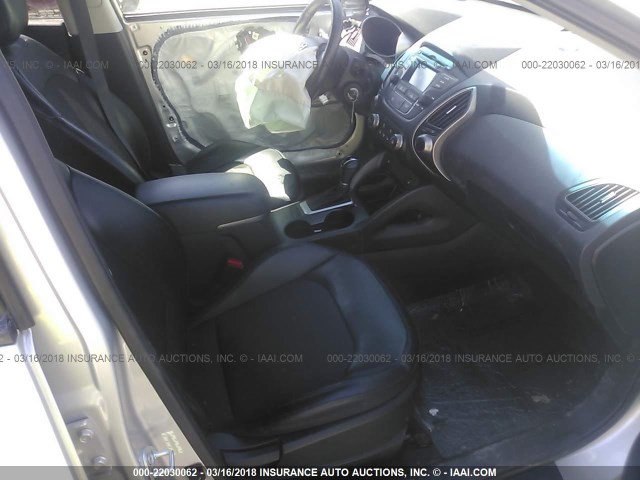 KM8JUCAGXEU826534 - 2014 HYUNDAI Tucson GLS/LIMITED/SE SILVER photo 5