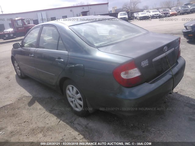 4T1BE32K93U718200 - 2003 TOYOTA CAMRY LE/XLE/SE GREEN photo 3