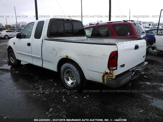 2FTRX17W64CA58390 - 2004 FORD F-150 HERITAGE CLASSIC WHITE photo 3