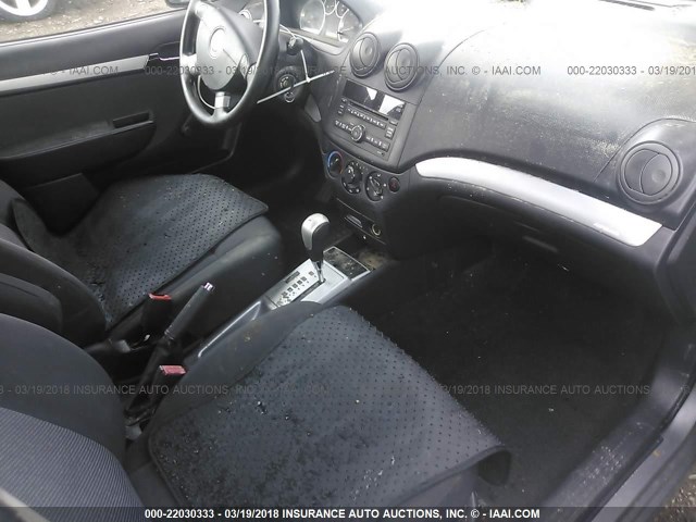 KL1TD5DE7BB182606 - 2011 CHEVROLET AVEO LS/LT 灰色 照片 5