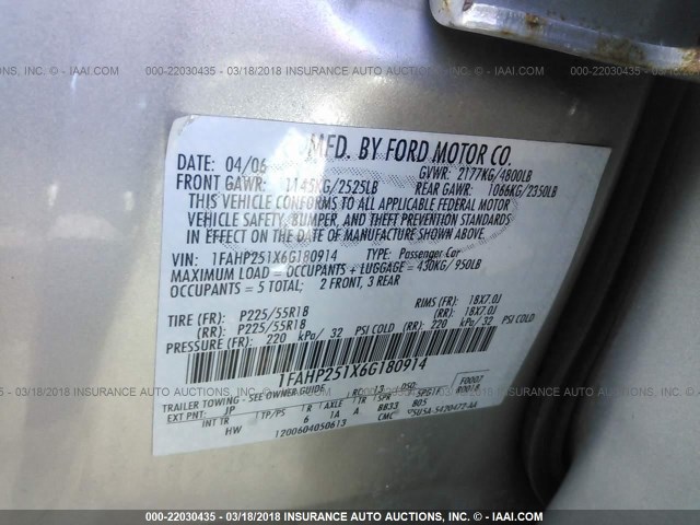 1FAHP251X6G180914 - 2006 FORD FIVE HUNDRED LIMITED SILVER photo 9