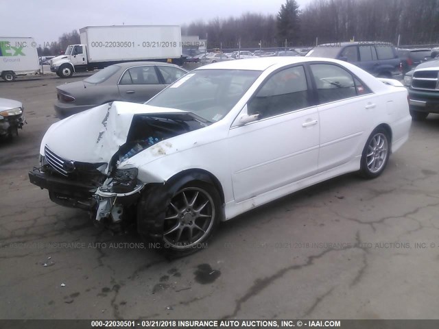 4T1BE32K65U617456 - 2005 TOYOTA CAMRY LE/XLE/SE თეთრი ფოტო 2