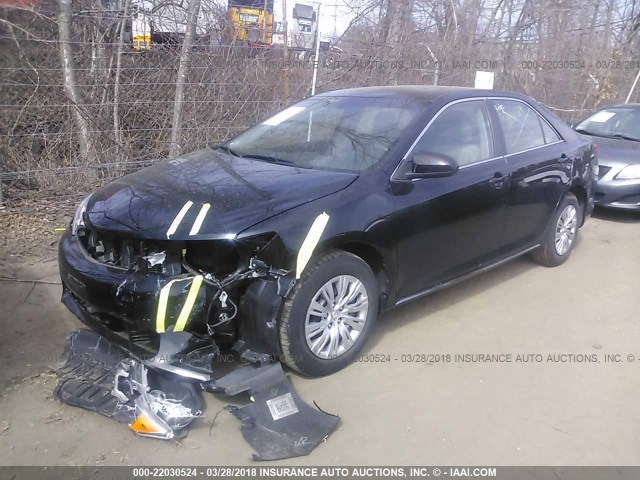 4T1BF1FK6EU405510 - 2014 TOYOTA CAMRY L/SE/LE/XLE BLACK photo 2