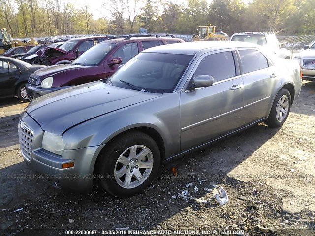 2C3KA53G97H785754 - 2007 CHRYSLER 300 TOURING GRAY photo 2