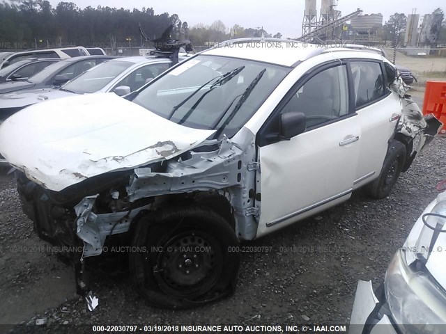 JN8AS5MT6FW664068 - 2015 NISSAN ROGUE SELECT S WHITE photo 6