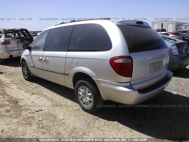 1B4GP44322B680056 - 2002 DODGE GRAND CARAVAN SPORT SILVER photo 3