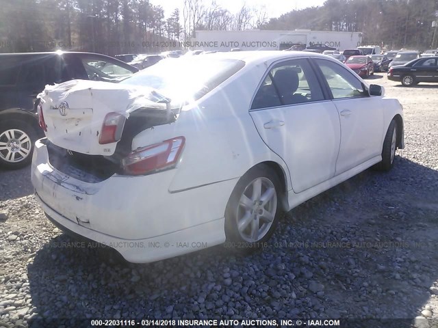 4T1BE46K08U735958 - 2008 TOYOTA CAMRY CE/LE/XLE/SE WHITE photo 4