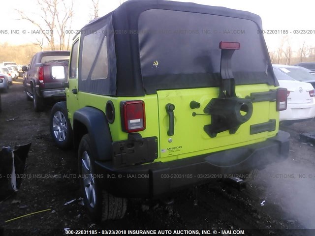 1C4AJWAG4DL516463 - 2013 JEEP WRANGLER SPORT أخضر صورة 3