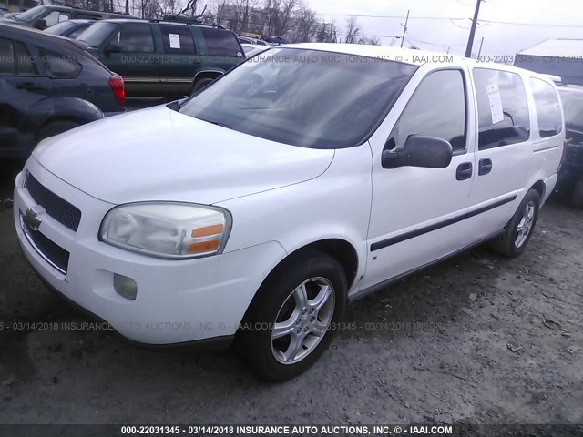 1GNDV23177D189131 - 2007 CHEVROLET UPLANDER LS Білий фото 2