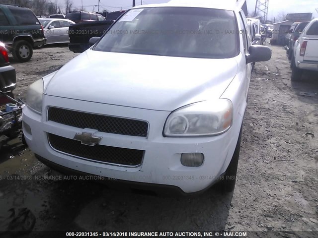 1GNDV23177D189131 - 2007 CHEVROLET UPLANDER LS Білий фото 6