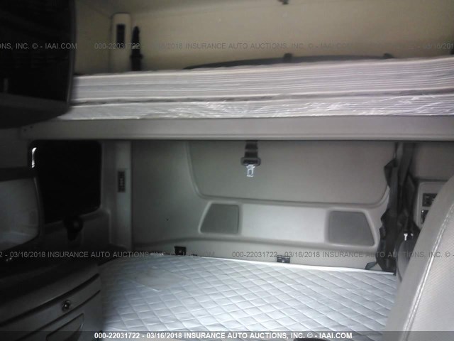 3HSDJSJR8DN303393 - 2013 INTERNATIONAL PROSTAR თეთრი ფოტო 5