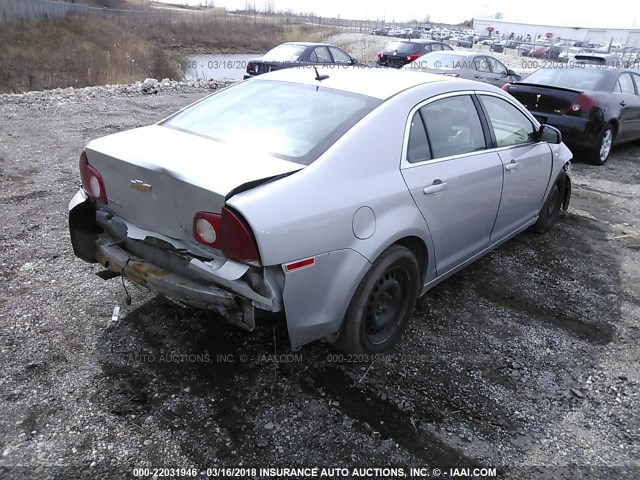 1G1ZG57B58F158259 - 2008 CHEVROLET MALIBU LS ვერცხლისფერი ფოტო 4