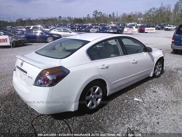 1N4AL21E28N471654 - 2008 NISSAN ALTIMA 2.5/2.5S WHITE photo 4