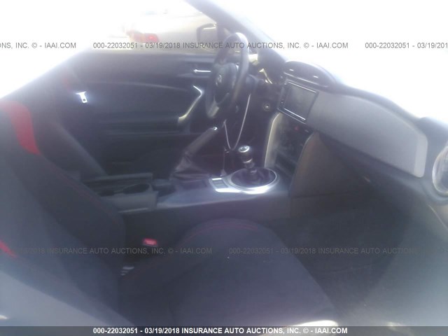 JF1ZNAA1XG9707768 - 2016 TOYOTA SCION FR-S შავი ფოტო 5