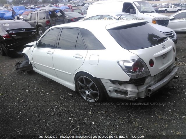 JTHED192030071061 - 2003 LEXUS IS 300 SPORTCROSS WHITE photo 3