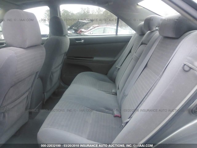 4T1BE32K75U590994 - 2005 TOYOTA CAMRY LE/XLE/SE GRAY photo 8