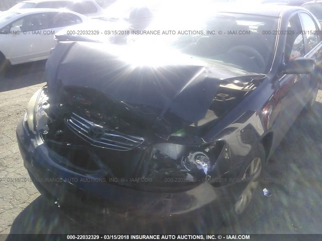 4T1BE32K05U432075 - 2005 TOYOTA CAMRY LE/XLE/SE შავი ფოტო 6