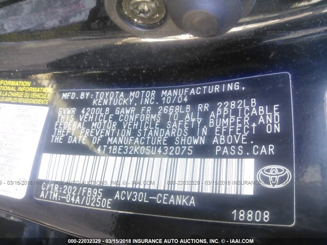 4T1BE32K05U432075 - 2005 TOYOTA CAMRY LE/XLE/SE შავი ფოტო 9