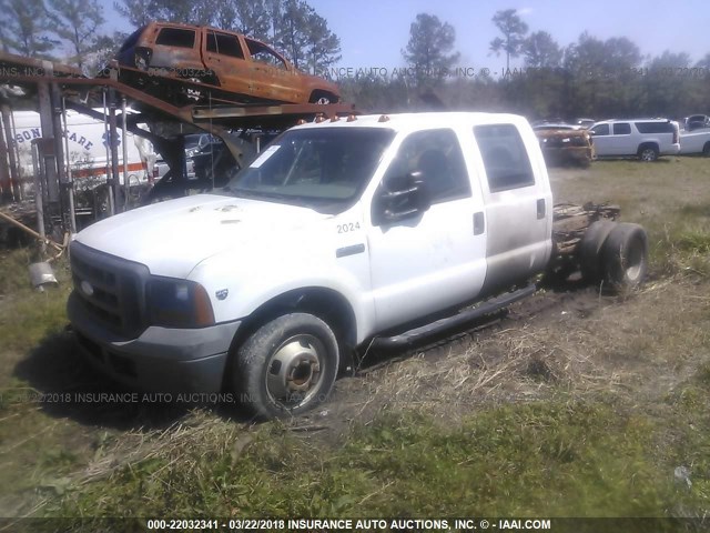 1FDWW36Y45EB79253 - 2005 FORD F350 SUPER DUTY WHITE photo 2