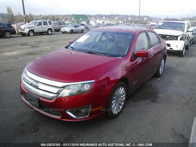 3FADP0L36CR206257 - 2012 FORD FUSION HYBRID RED photo 2
