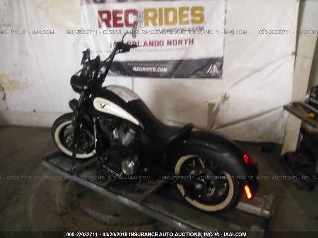 5VPWB36N2D3017459 - 2013 VICTORY MOTORCYCLES HIGH-BALL Schwarz Foto 3