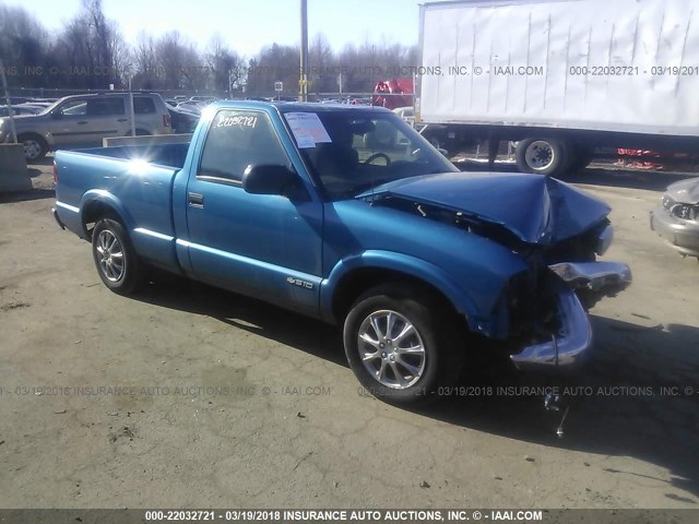 1GCCS145828130986 - 2002 CHEVROLET S TRUCK S10 BLUE photo 1